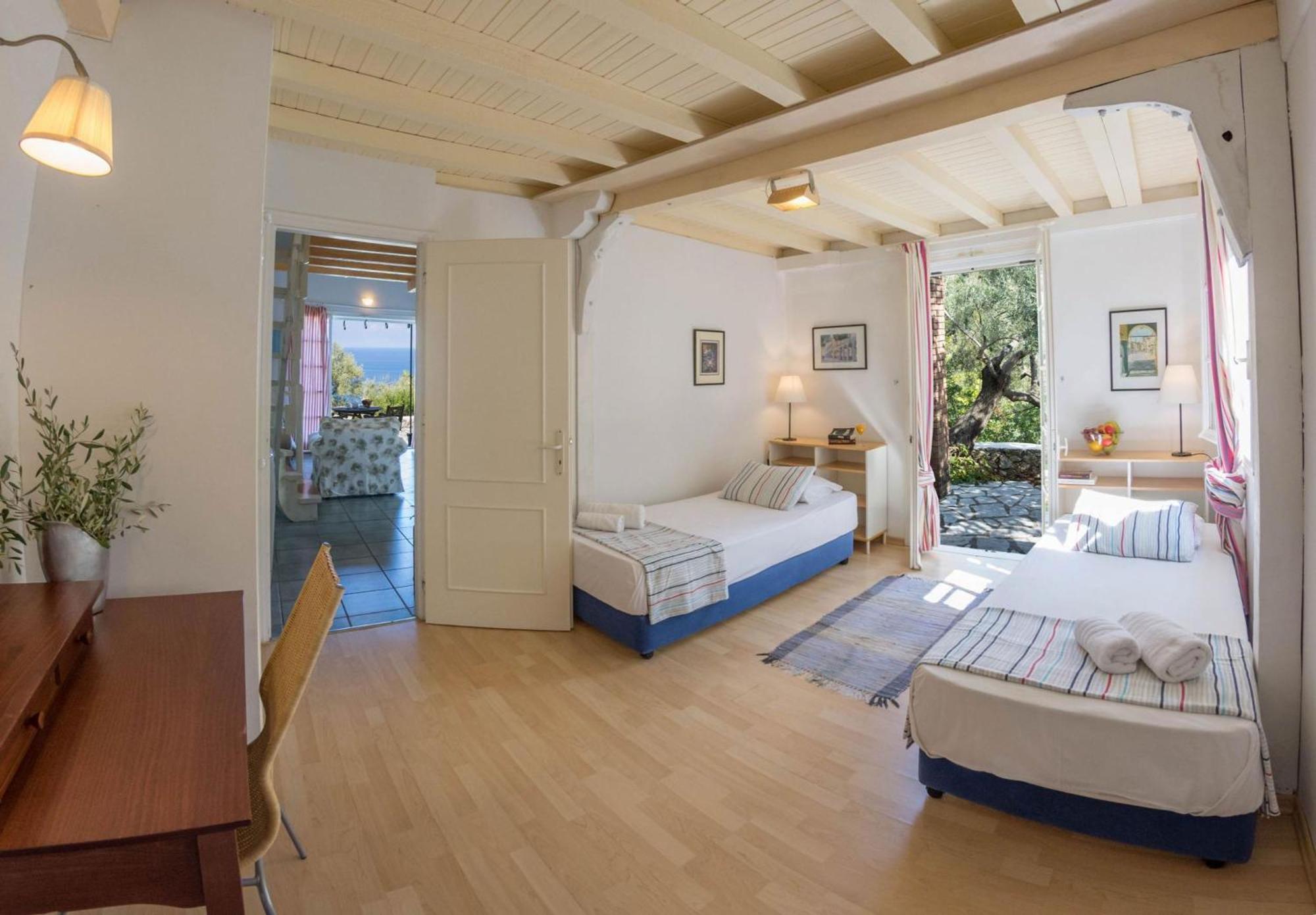 Agios Nikitas Villas Экстерьер фото