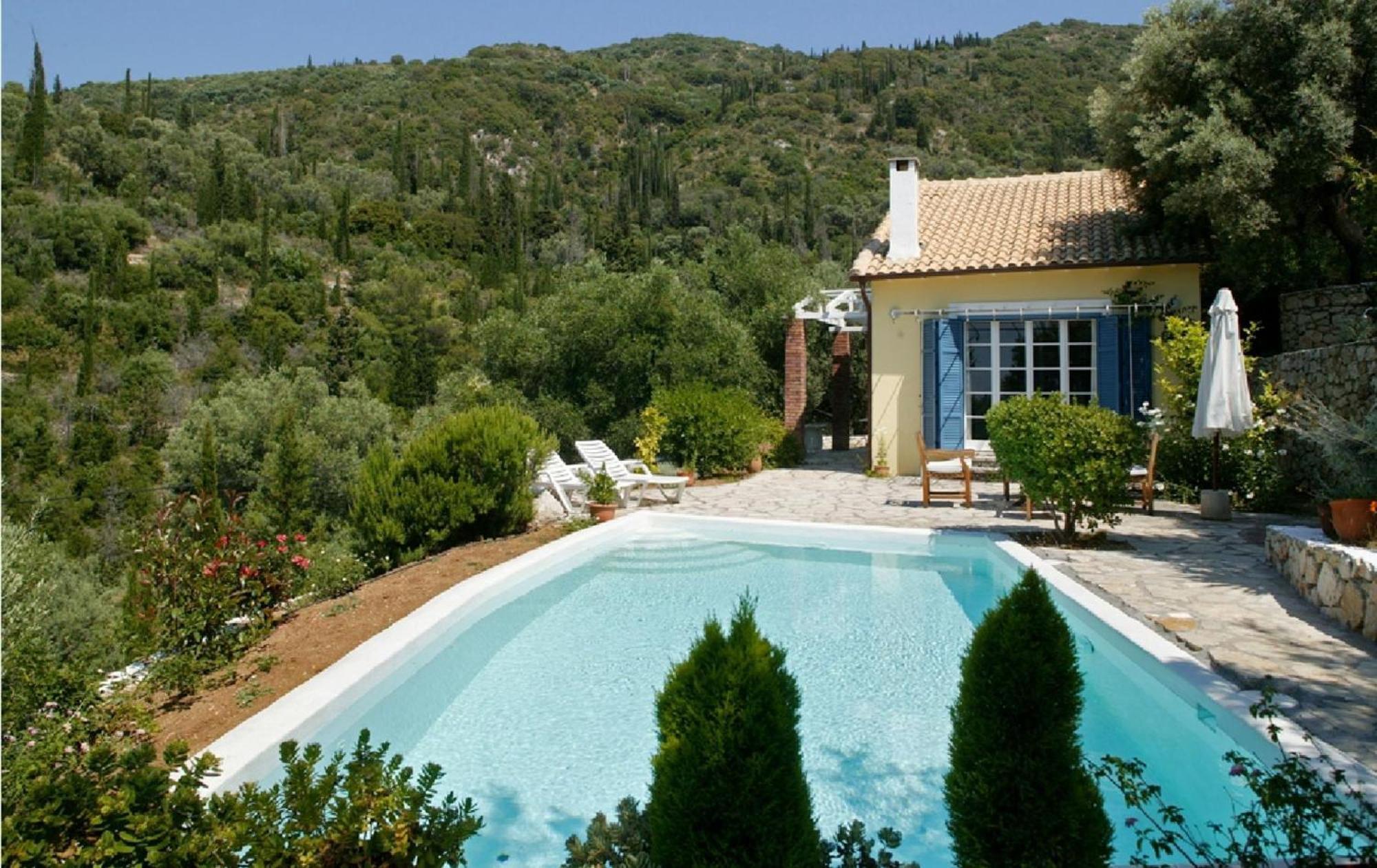Agios Nikitas Villas Экстерьер фото